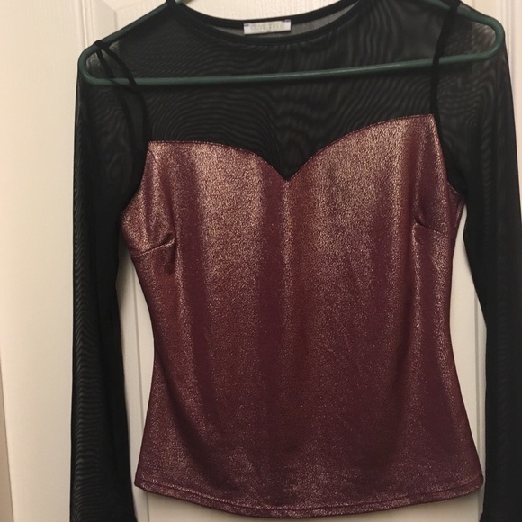 Womens sheer top - Picture 2 of 7